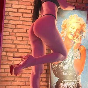 Zimmer 6,Erika-Bilder-Neu